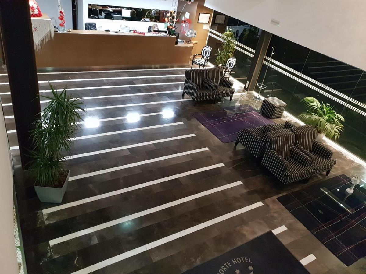 Norte Hotel Villanueva de Gállego Kültér fotó